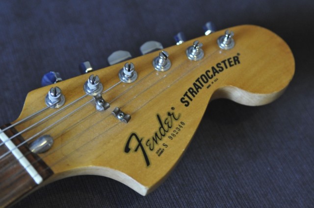 fender seriale web.jpg